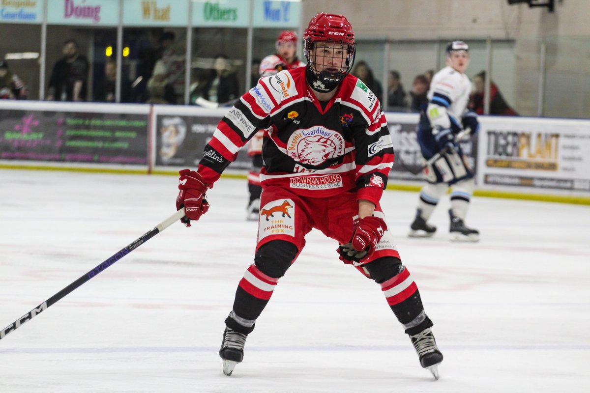 SwinWildcats's tweet photo. GOOOOOOOOOOOOOOOOOOAAAALLLLL SWINDON

6-1 @ 37:26

GOAL SCORED BY NUMBER 1️⃣4️⃣ DYLAN LIPSEY!!!! 

🏒@loristaylor18 
🏒Stevie Whitfield https://t.co/tEKI96TWXf