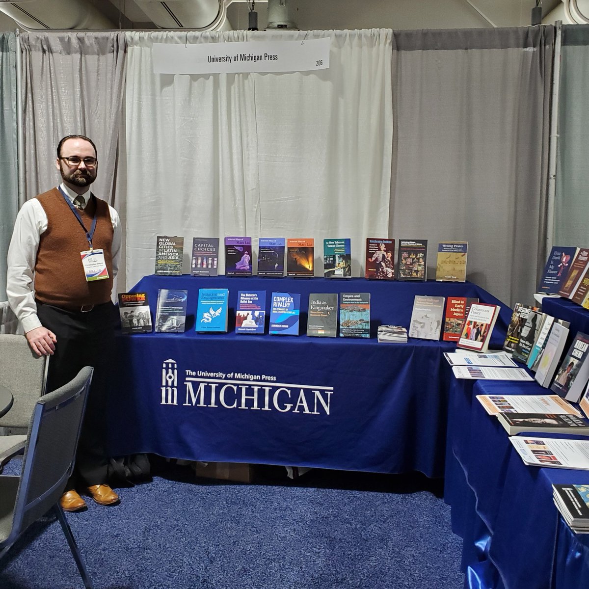 UMCJS's tweet photo. If you're at #AAS2023 this weekend, be sure to stop by the @UofMPress booth in the Exhibit Hall!
CJS staff are helping out at the booth too—we look forward to seeing you! https://t.co/giHFLKmEHa