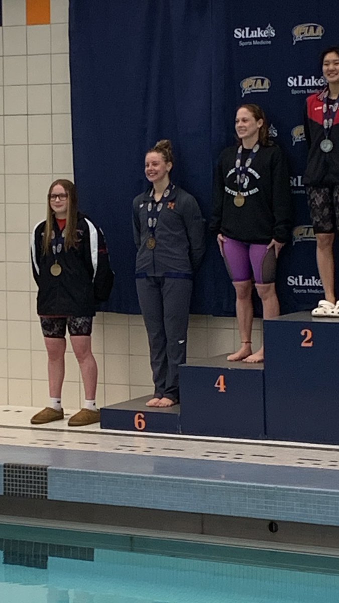 DTSDathletics's tweet photo. Callie takes 6th in the 100 Butterfly https://t.co/mjlppp8tte