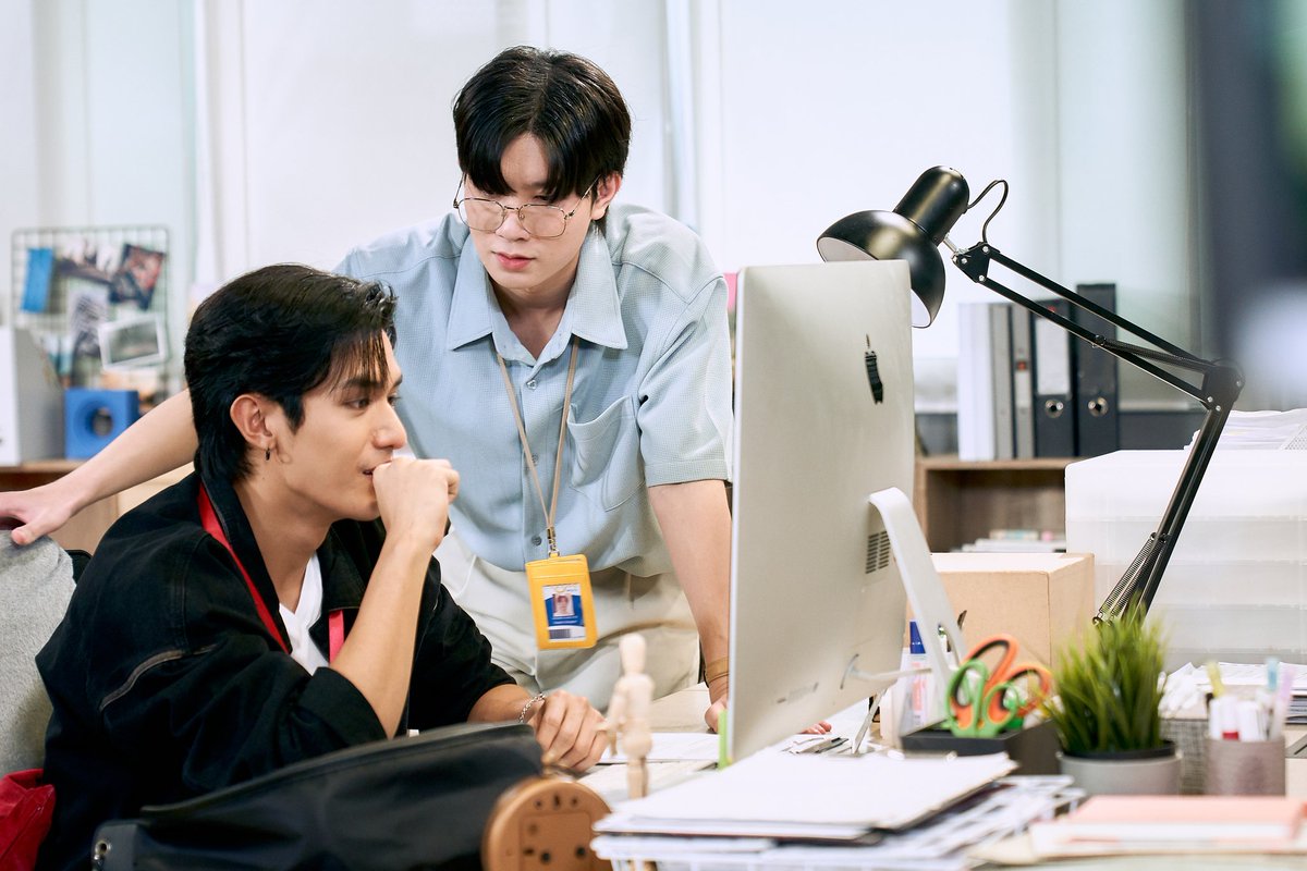 BedFriendSeries's tweet photo. SNEAK PEEK EP.5

อย่าเล่นกับอนล | Bed Friend Series

รับชมพร้อมกันทุกวันเสาร์
📺 ช่อง ONE 31 | ⏱️ 22.40 น.

Rerun 
📺 Youtube Mandee Channel | ⏱️ 23.45 น.
📺 iQIYI (Uncut Version) | ⏱️ 23.45 น

#อย่าเล่นกับอนลSeries
#BedFriendSeries https://t.co/wlhUcopmdD