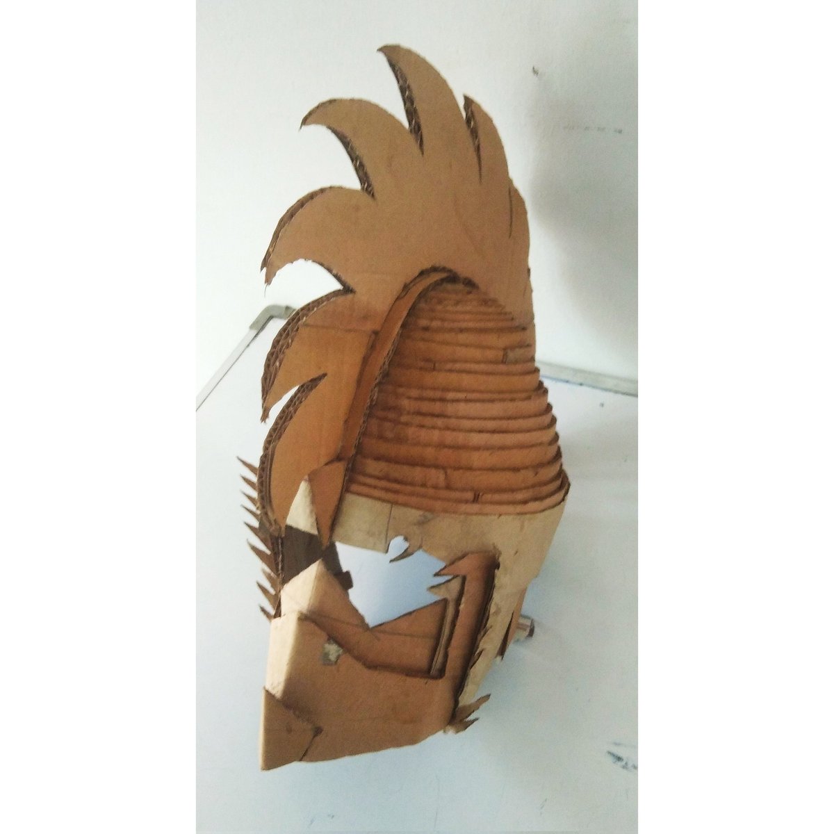 SinethArt's tweet photo. It's my costume design for A warrior's helmet⚔️👑
@SinethArt follow me 😍❤️

#art #Artists #costume #design #designers @SlovakArt @GALLERY @UffiziGalleries @GuildhallArt @ngma_delhi @PaceGallery @ngadc @agotoronto https://t.co/8TJ1rMW7pW