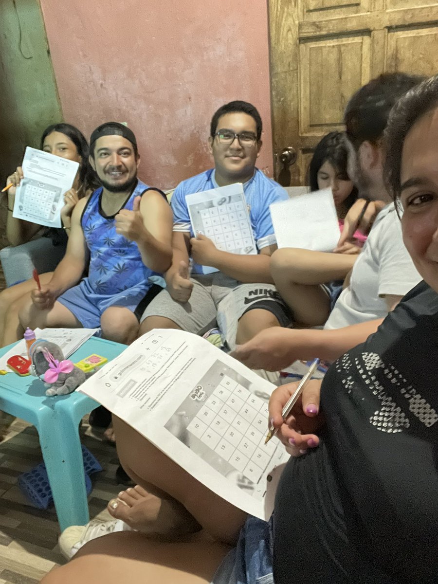 #BingoFamiliaMaestro  pasando un rato en familia