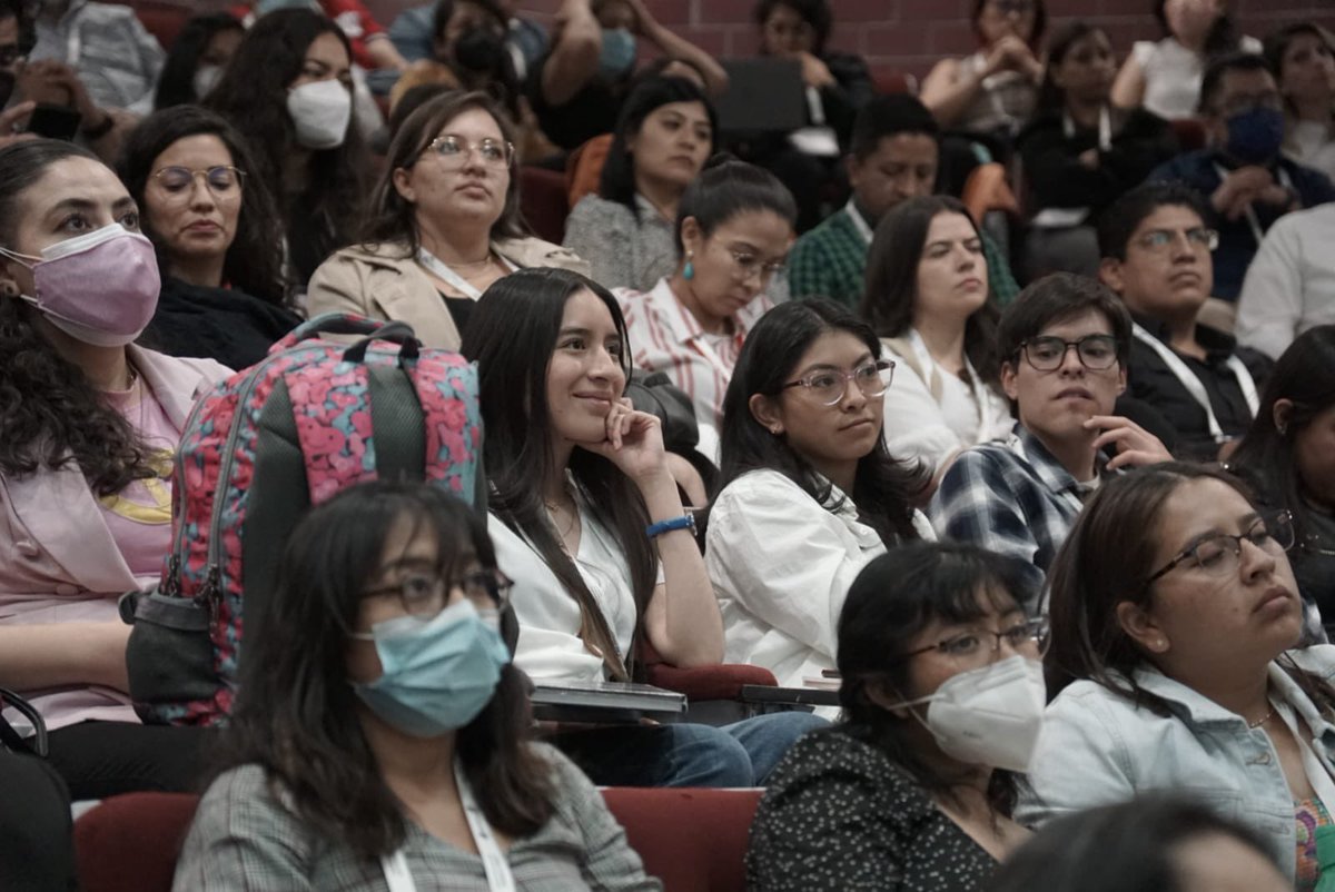 SaludPublicaMx's tweet photo. #19CONGISP 💙 Es de esta manera como finaliza este gran evento que por primera vez después de pandemia, realizamos de manera presencial en las instalaciones del @inspmx en Cuernavaca 📍 https://t.co/jdEenqtYaj