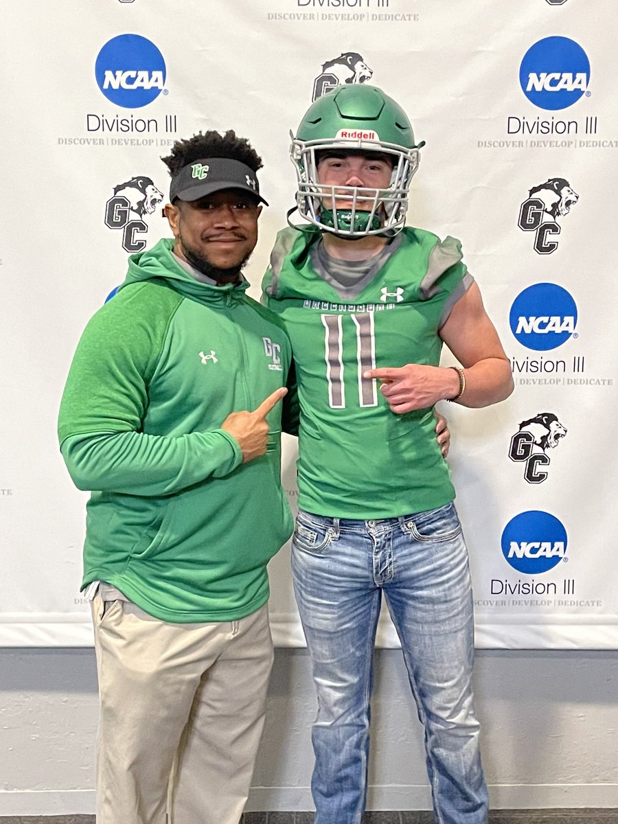 kylezinn1's tweet photo. After a great visit at @Gboro_College and a great conversation with @CoachTorain_16 I’m blessed to announce I’ve gotten my second offer!!!!! @Coach_LowmanES @eshstrength @RandyMarion30 https://t.co/lNqbb56nbN
