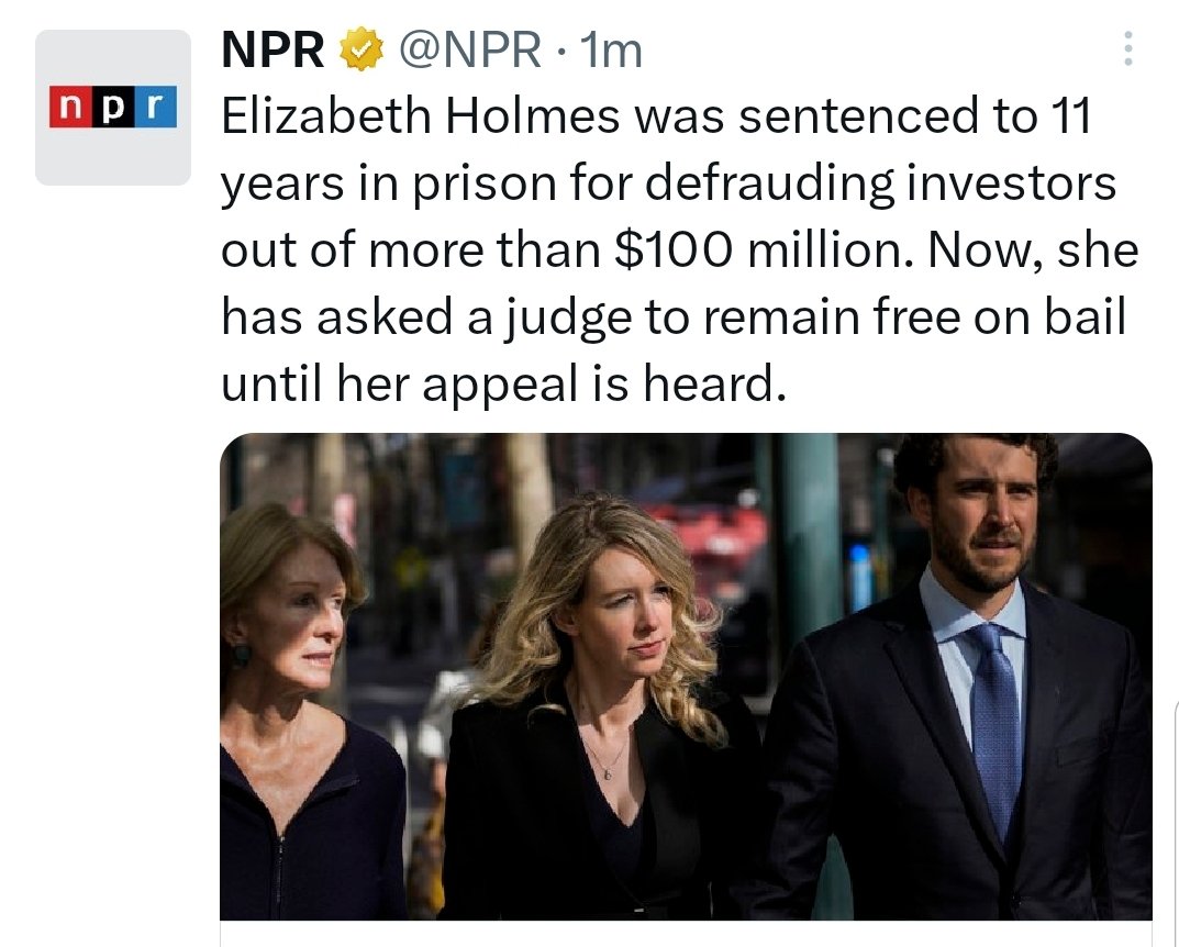 estepunit's tweet image. 😐