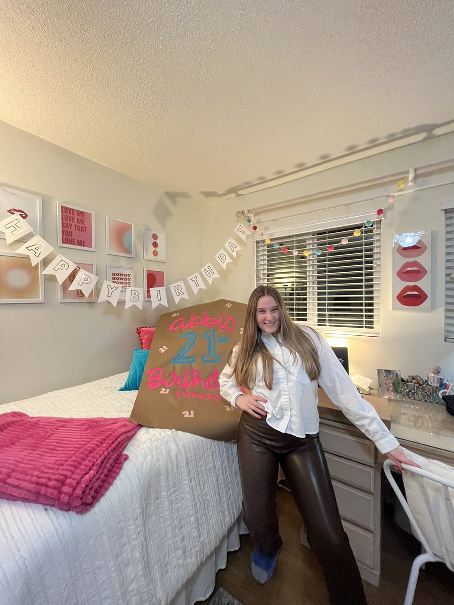 Abbi🤍 (@abbi_leath) on Twitter photo My adorable classmate <a href="/QuincyKalu/">quincy kalu</a> helped me celebrate my birthday this week! So thankful that Fresno State has brought me such a sweet friend like her! Thanks Q! #AdPRDogs #birthday My adorable classmate <a href="/QuincyKalu/">quincy kalu</a> helped me celebrate my birthday this week! So thankful that Fresno State has brought me such a sweet friend like her! Thanks Q! #AdPRDogs #birthday
