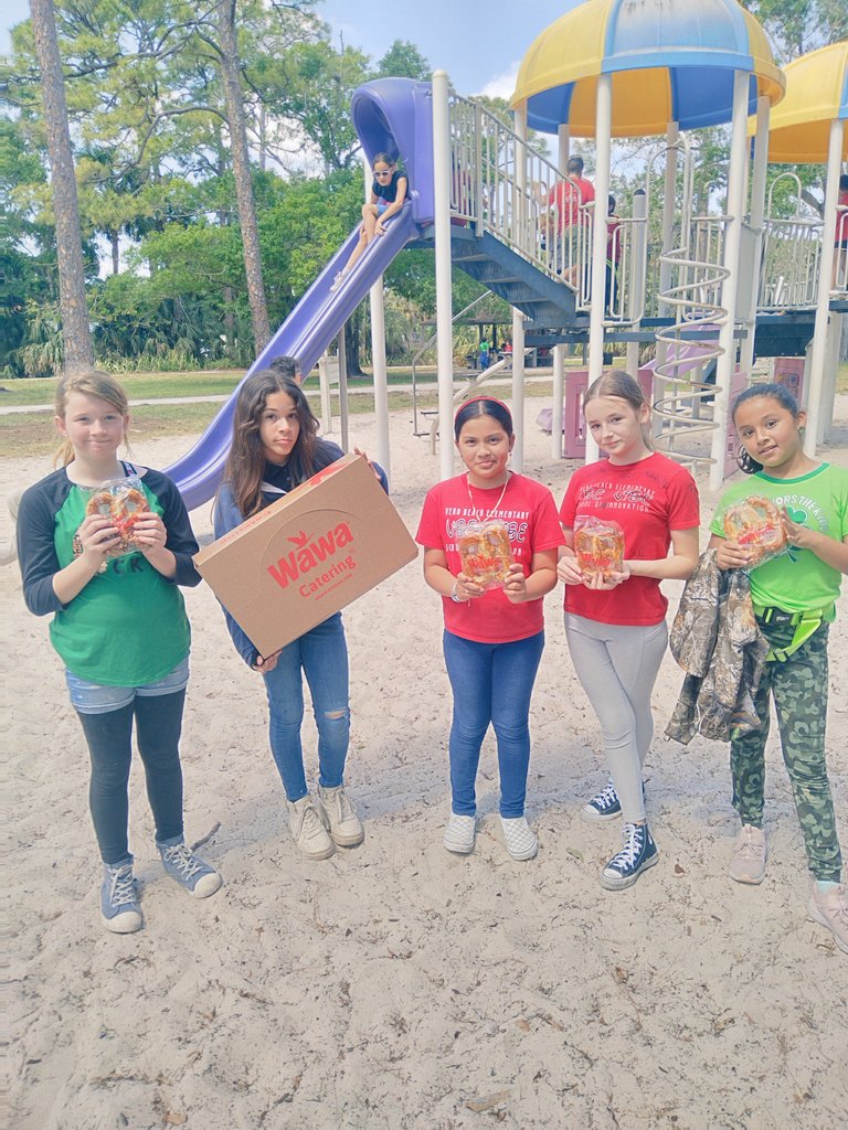 Mrs Berwick tweet media