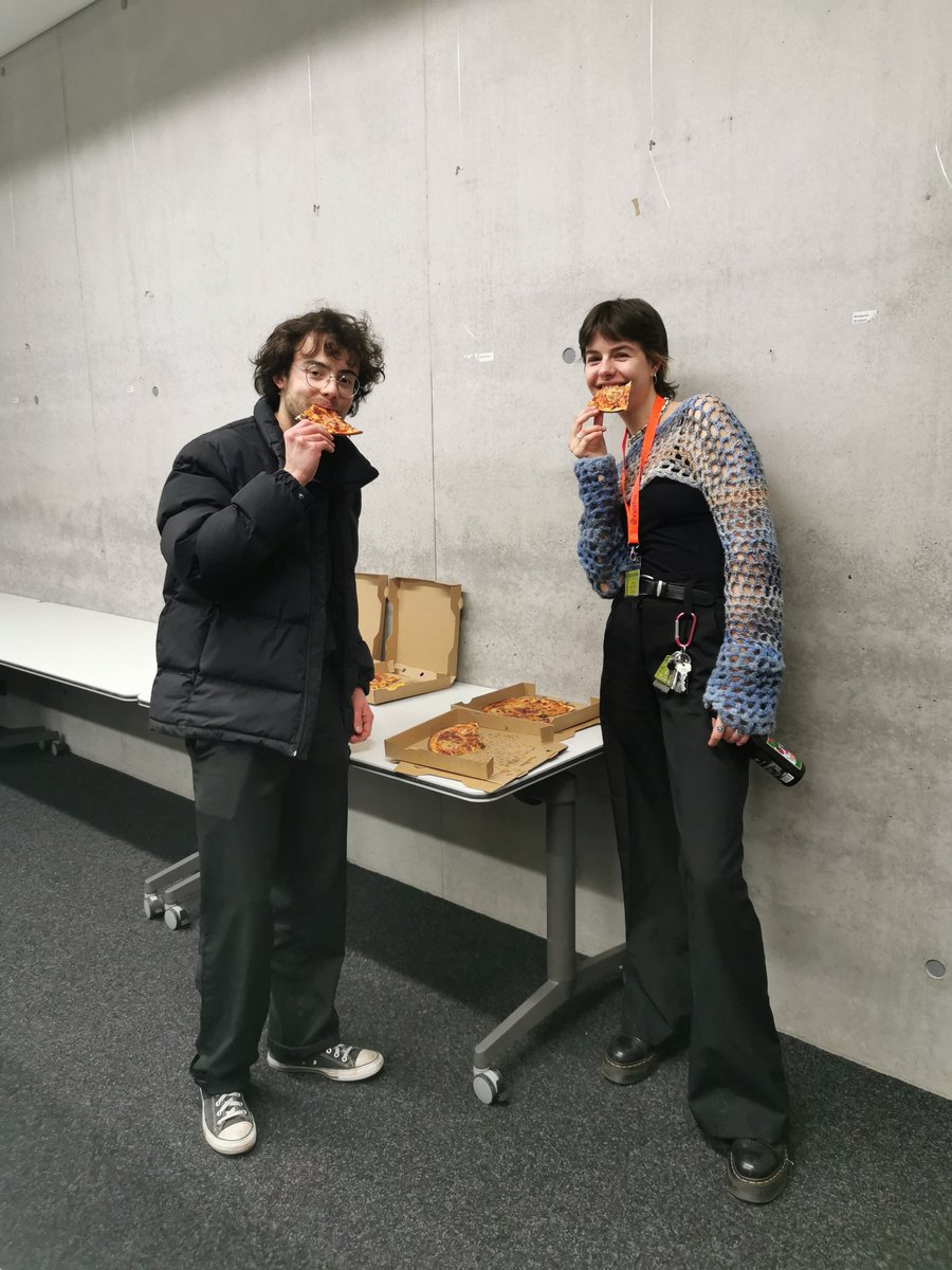 The most important part of a conference is the coffee break. Our two amazing bachelor students helped us immensely. They were running around for twelve hours on both days. Thank you Nicolas and Caro, we cannot express in words how grateful we are to have you! :)🍕