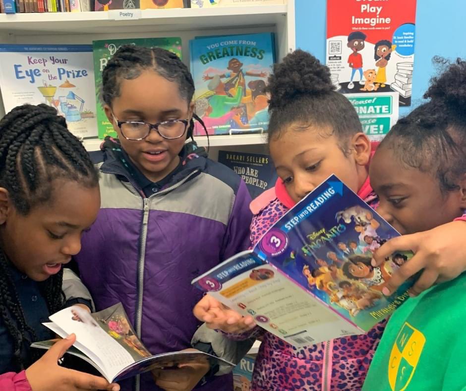 charteroneuclid's tweet photo. A group of our 4th graders recently had the opportunity to visit the Eye See Me bookstore in University City - home to the largest collection of great African American books for children in United States! They had a great time exploring the amazing collection of books. 📚 https://t.co/FlgBJqTl9K