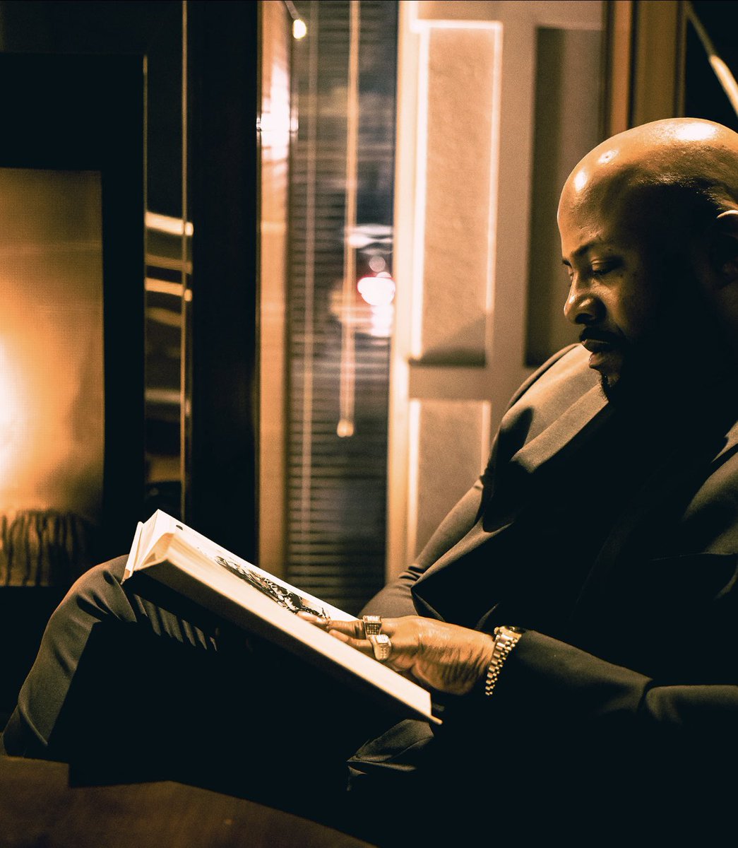 CLYoung5's tweet photo. Best way to hide something is put it in a book or plain site 

They got my people preparing religiously
for where they going 

They forgot to ask where they came from … https://t.co/Wa0IxRvK3k