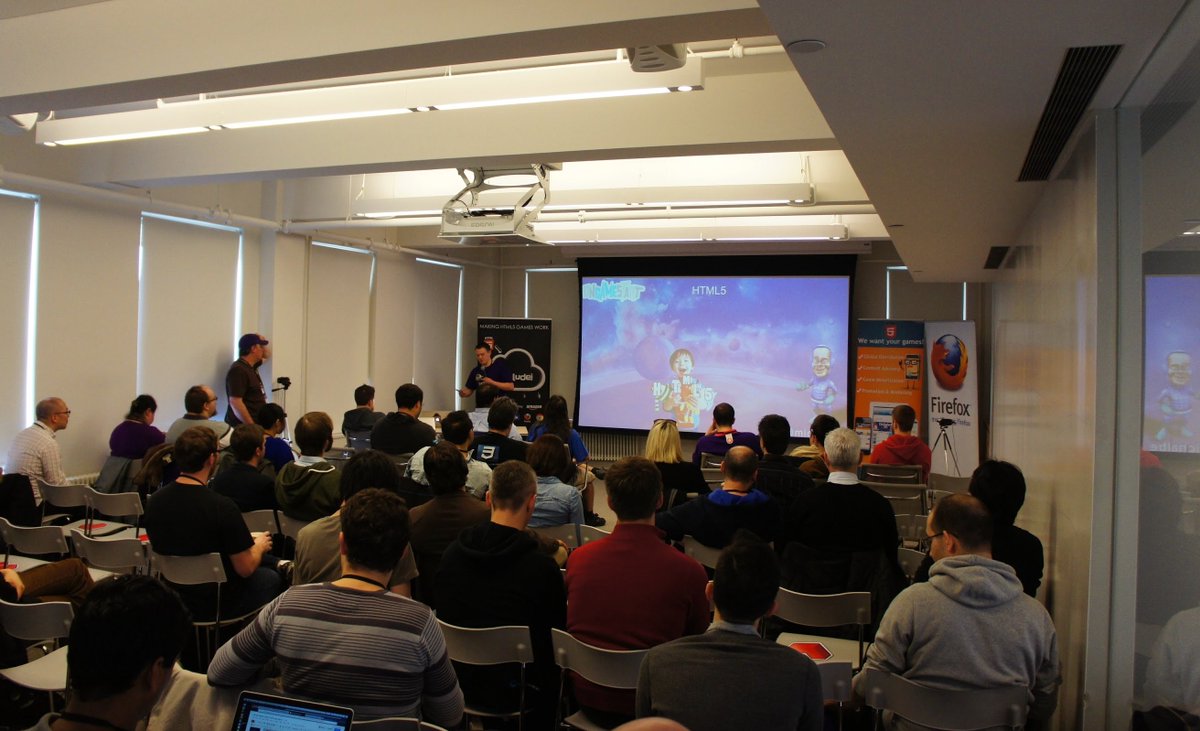 michalbe's tweet image. .@onGameStart New York was held 10 years and a day ago. Wow.