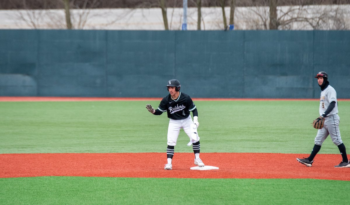 WSURaidergang's tweet photo. .@carsonclark21 drills an RBI double for his first collegiate hit‼️

END 6 | Wright State 5, PFW 2 https://t.co/mibStCwU0B