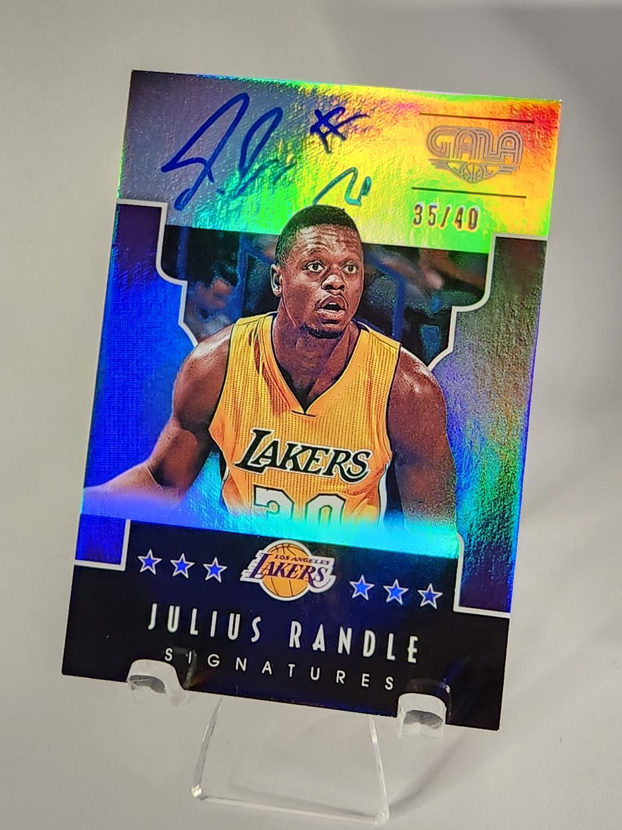 ThePackAddict97's tweet photo. @Iminsearchof Julius Randle 2015-16 
/40

$20 shipped https://t.co/HA3e0tBFF4