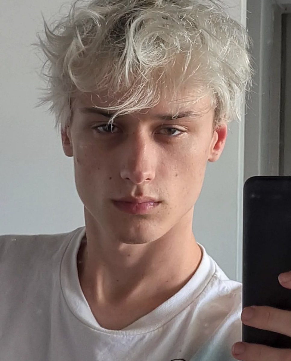 nadroed's tweet photo. fck u https://t.co/EsZdxNwV97