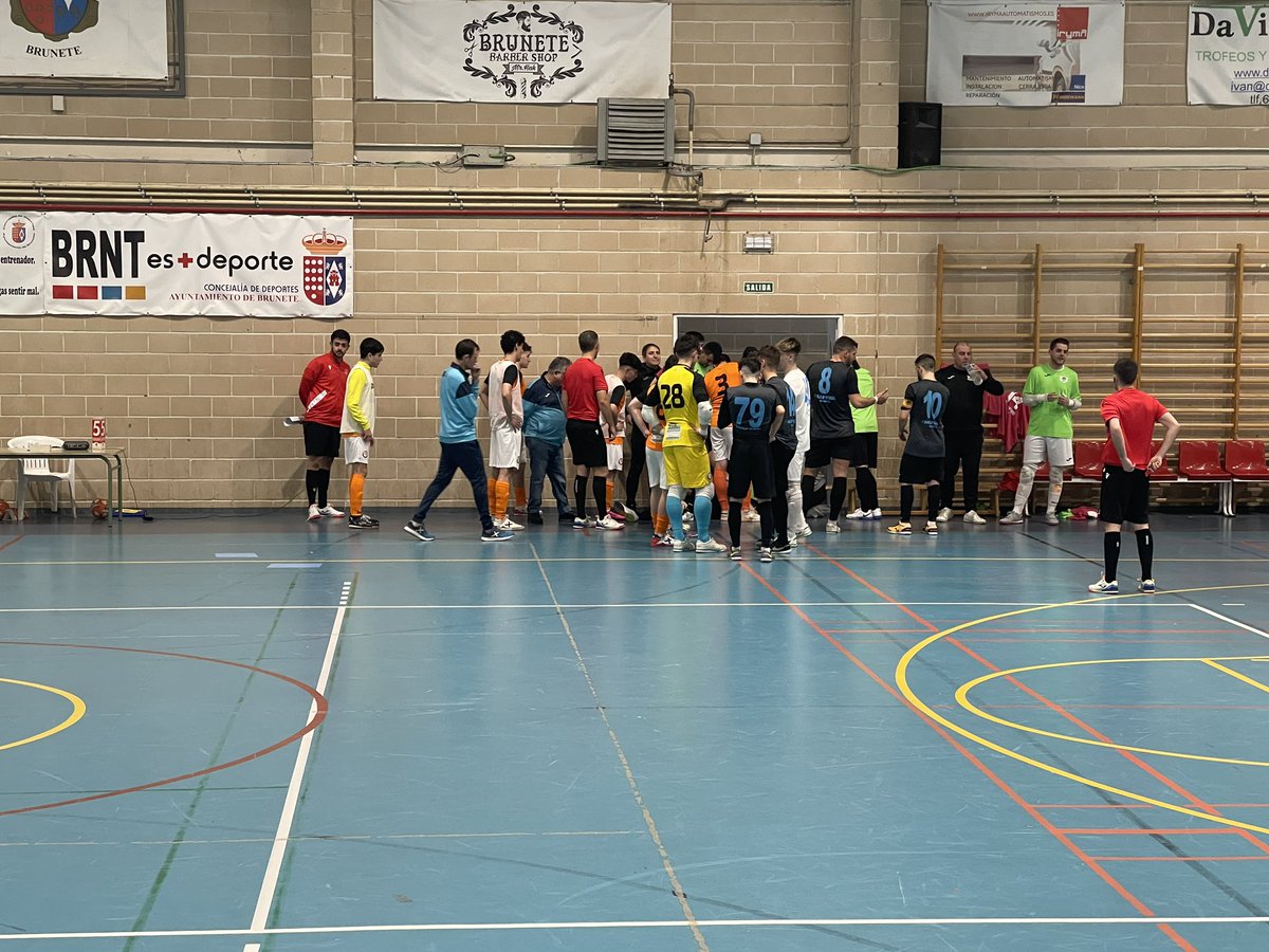 Jornada 24 Segunda división B

🔈Esperamos se recupere pronto.
⏱️ 17’ ST
Brunete 3
<a href="/RiberaNavarraFS/">ATP Iluminación Ribera Navarra FS</a> 3
⚽️Raid, Alejandro,Alberto

Vamos equipo 🧡🖤