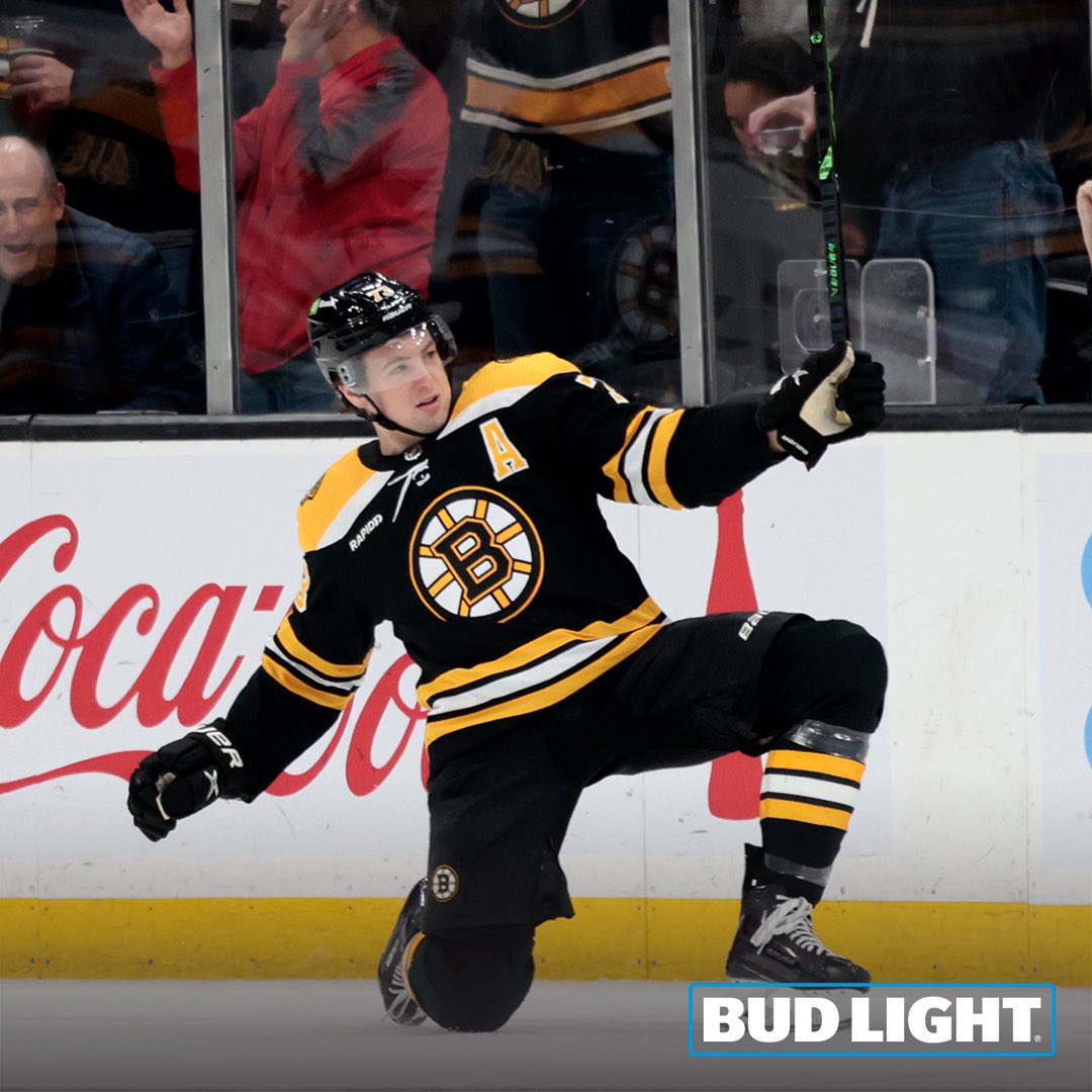 Bri_talksPats's tweet photo. Like and RT this tweet to get a chance to win a free Bruins jersey announced on tonight’s podcast 🚨 👀 https://t.co/SI7LdrnI9d