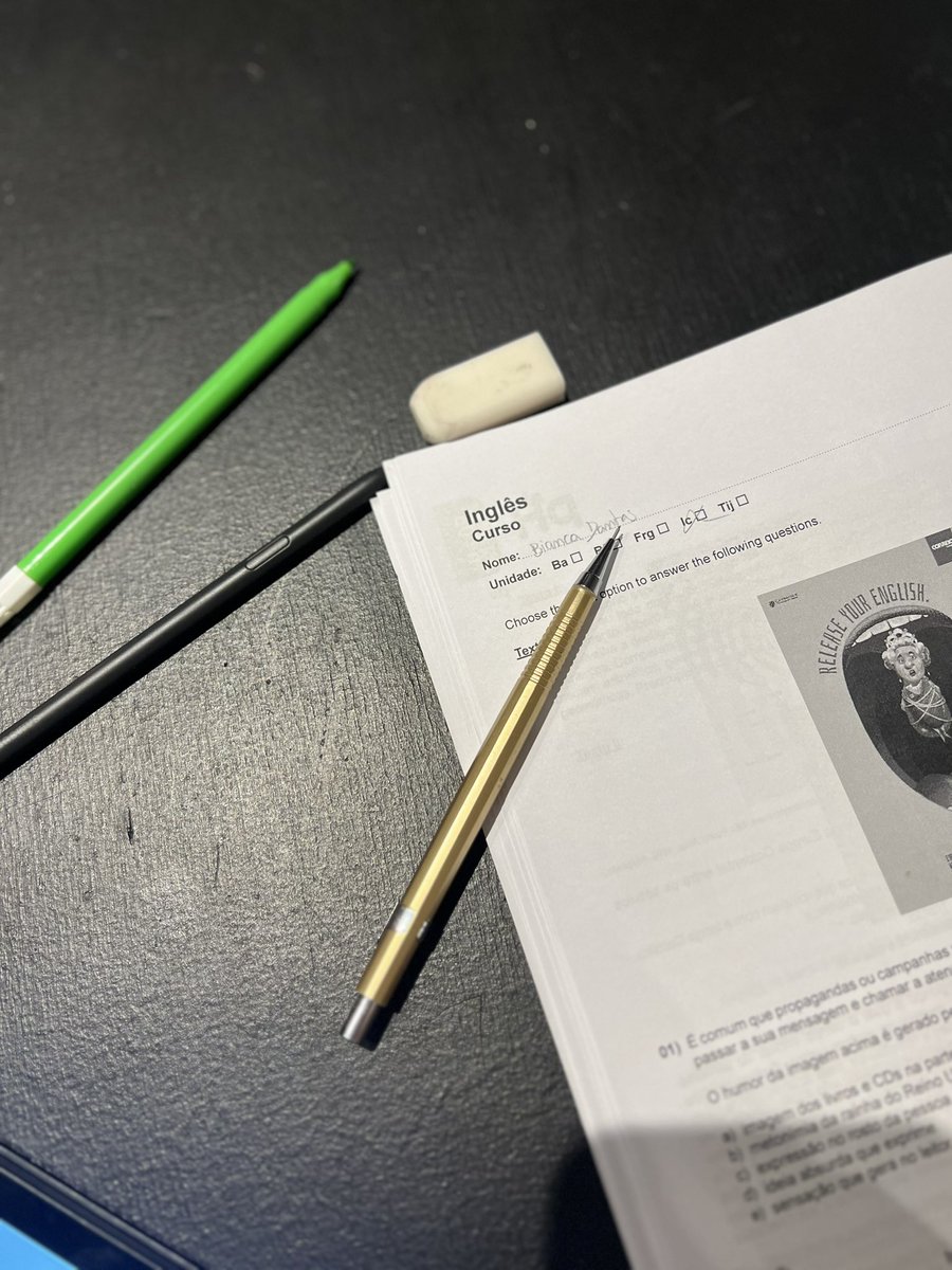 surtosdabianca's tweet image. Esse ano é meu.