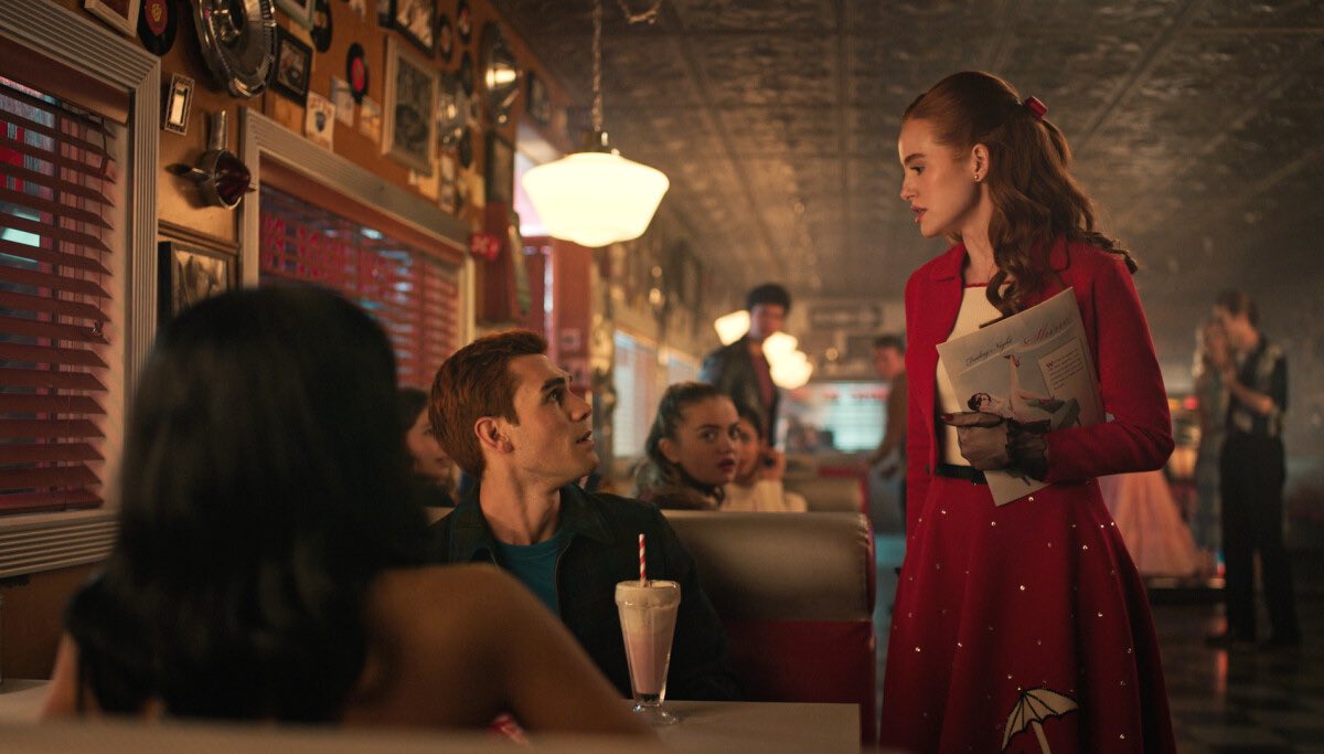 srsoto26's tweet photo. The premiere of #Riverdale’s final season manages to work brilliantly and I think fans are really going to enjoy it. The episode balances emotional storylines with fun teen drama, none of which feel rushed. It feels new and familiar at the same time. #NowLeavingRiverdale https://t.co/paAdAA6grK