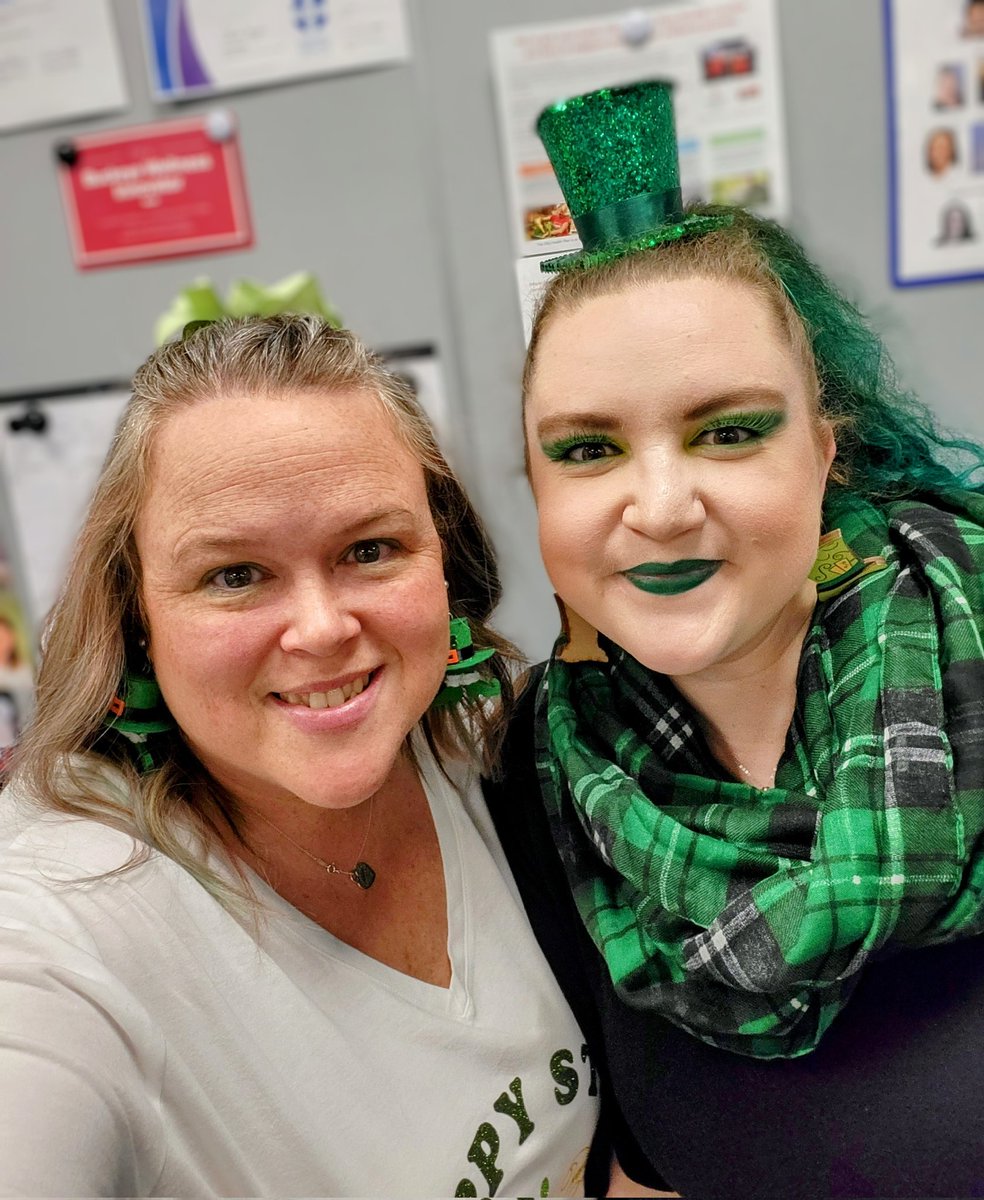 OhioStateNeph's tweet photo. Our Fellowship Coordinator @GirlOfRavenclaw and Director's Assistant @hglenn04 in the St. Patrick's Day spirit today!
So much fun 🤗🍀🇮🇪☘️
#StPatrickDay #StPatricksDay2023 https://t.co/z0zKtFcGS7