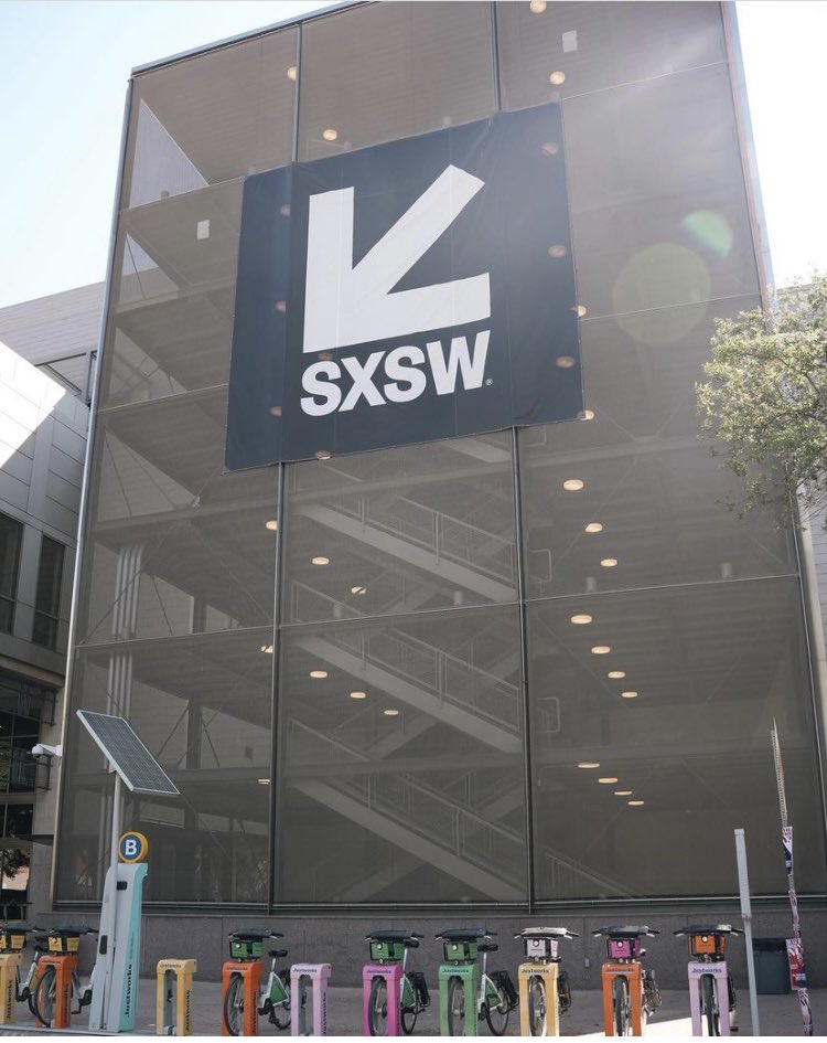 izaislandwave's tweet photo. The Island Wave team has officially touched down in Austin, Texas for @sxsw !! We can’t wait to bring you all of the vibes this Friday at @flamingocantina #SXSW2023 #IslandWave 🌊🎶🏝
@kalpee @jimmyoctober @blvkh3ro @wearefreetown @ahnanse @mortimermusic @imsovayne @sxsw https://t.co/ZmkmKJgm6g