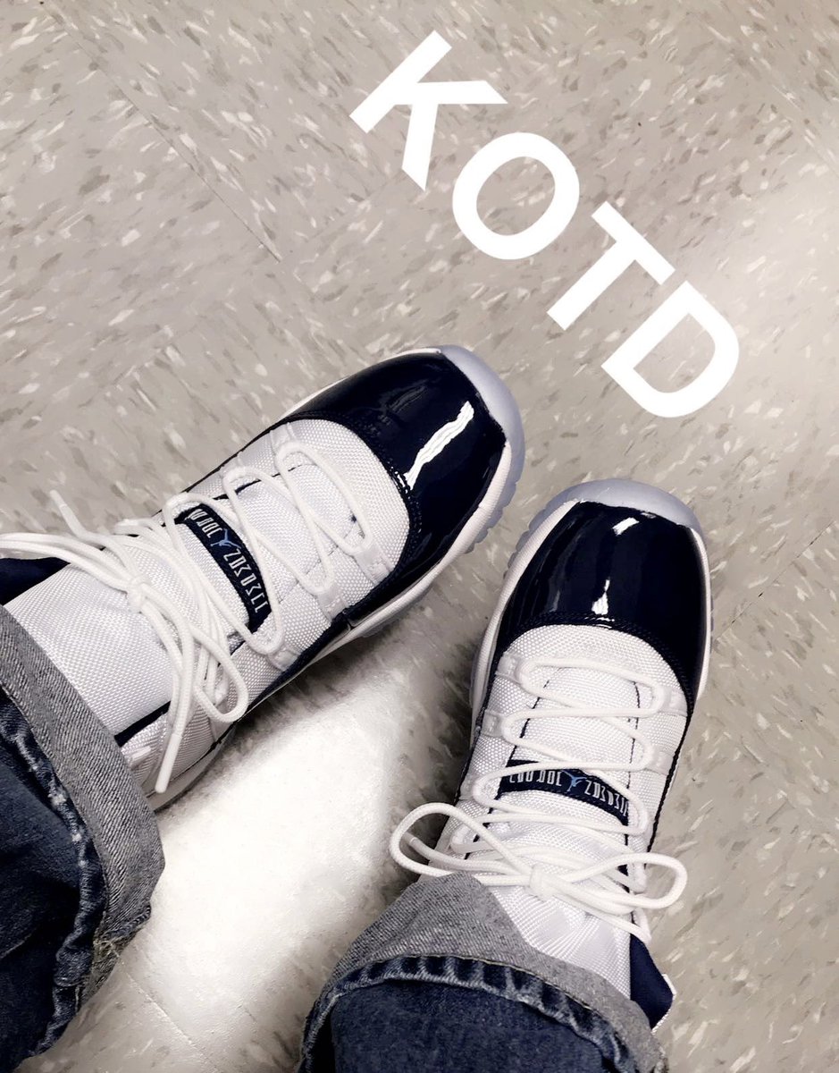 Brought out one of my faves..
#CrownJules #FreshKicksFriday 👑 

<a href="/julestwentysix/">Julestwentysix</a> <a href="/Chesterhann3/">Chester Hannah</a> <a href="/tta_tia/">Tia</a> @RobertAdamsLvl5 @Quincy_Roby