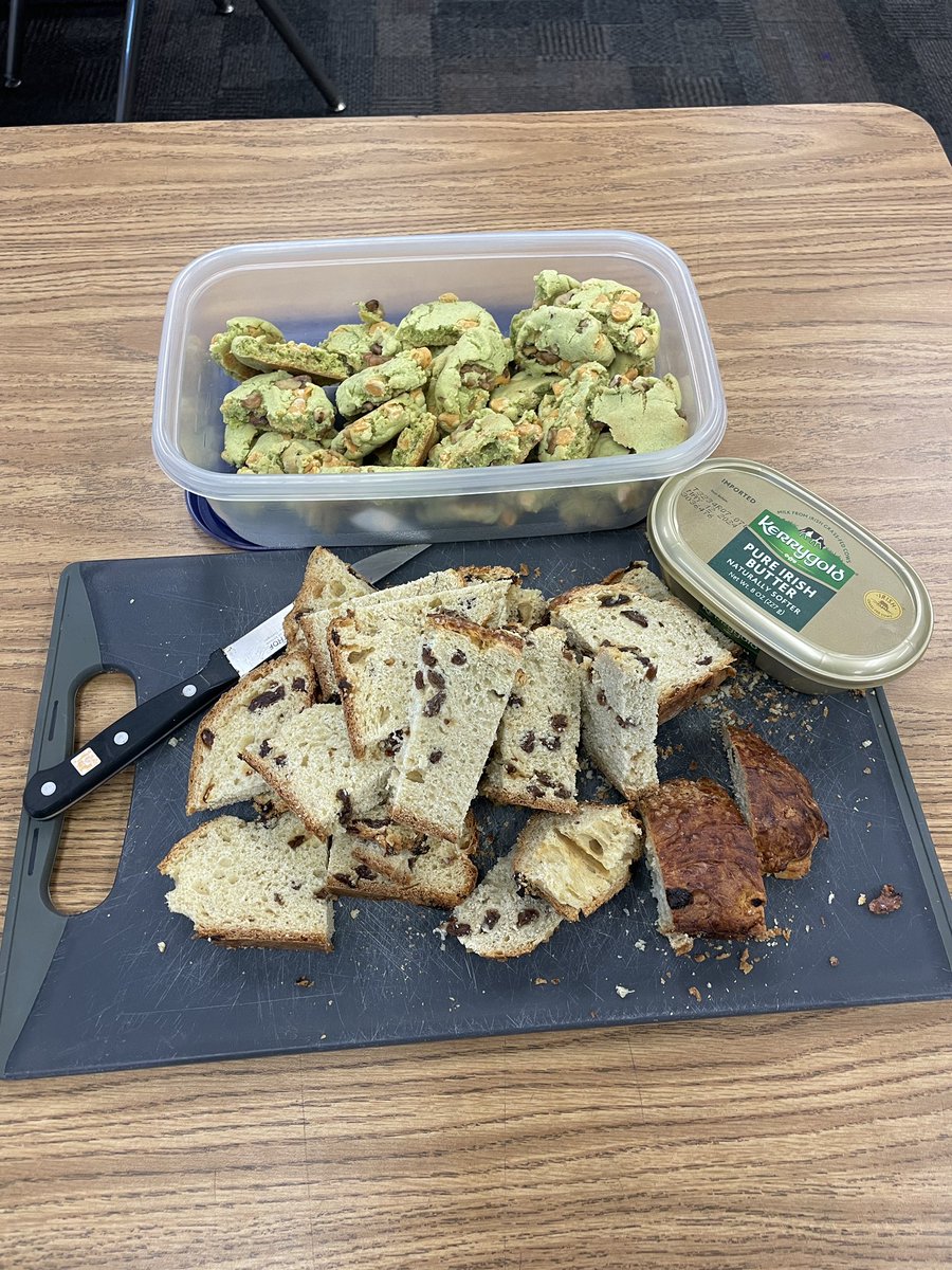 Angela Ryan tweet media