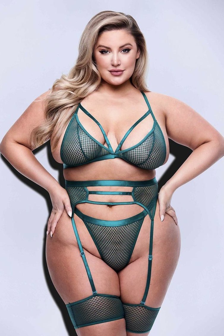 CurvynBeautiful (@CurvynBeautiful) / Twitter