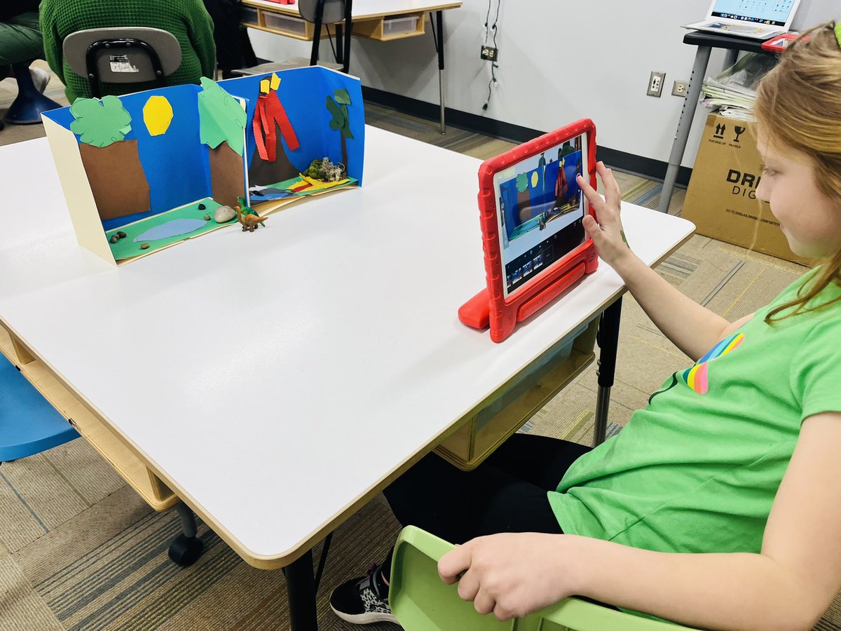 Nicole McLaughlin tweet media