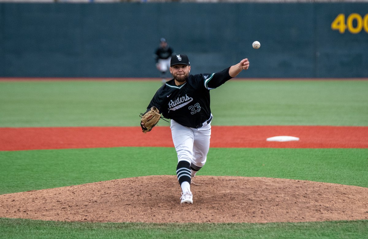 WSURaidergang's tweet photo. .@theis_15 returns the side on just seven pitches (2 strikeouts) in the top of the eighth.💪

MID 8 | Wright State 5, PFW 2 https://t.co/bhJ5Loe05g
