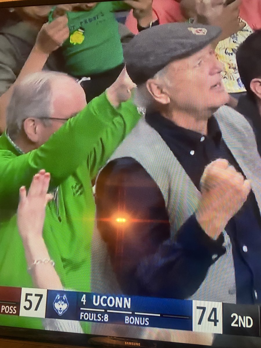 ScottCo39908318's tweet image. We Got The Bill Murray Approval!!!!! #UConn !!!!