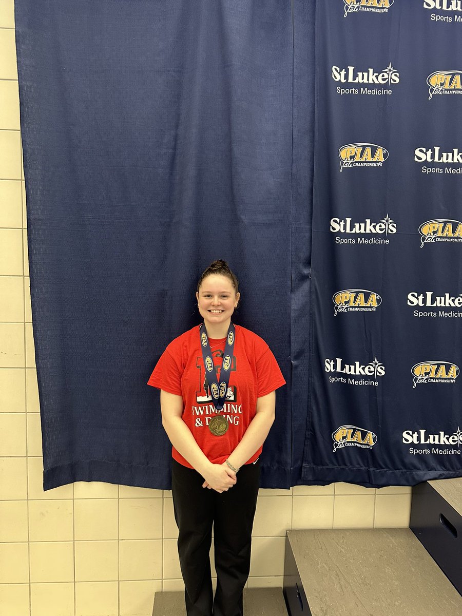 Congratulations to Madison Cunard she finished 6th overall  at the PIAA State meet in 1 meter diving!!’