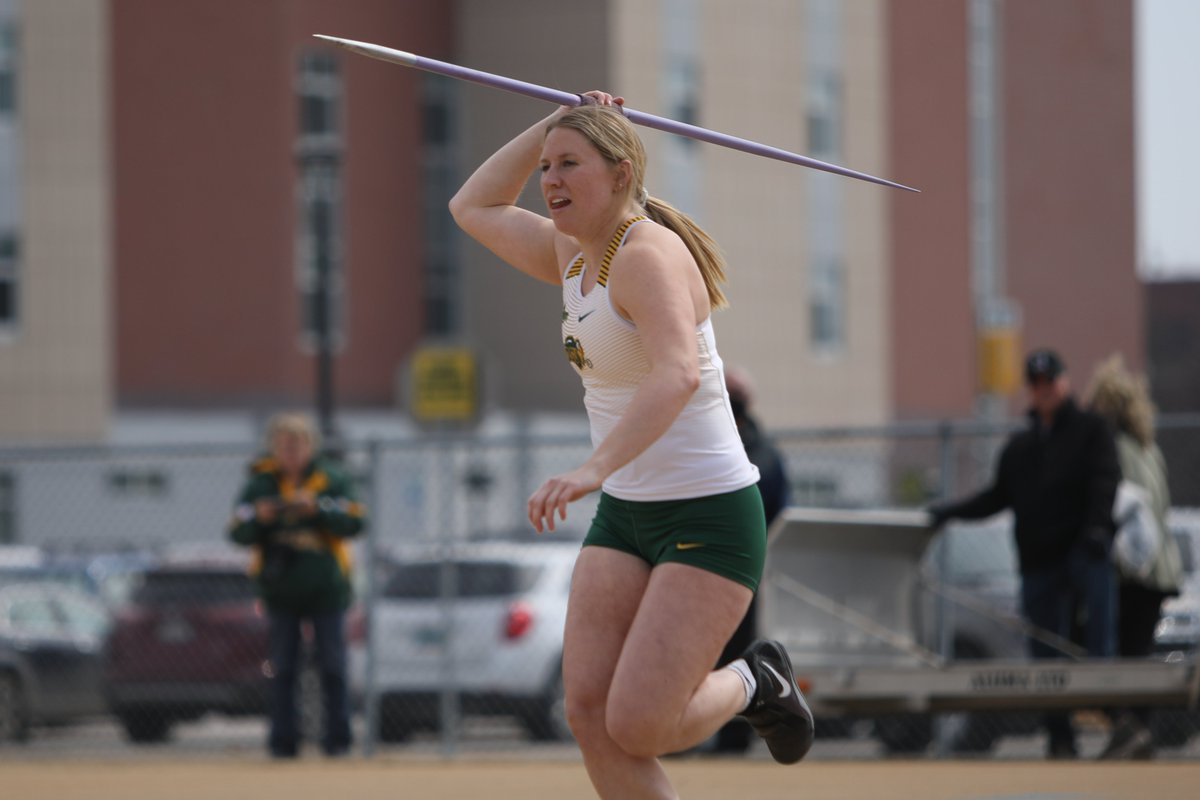 NDSUTrackField's tweet photo. Hayley Schmidt threw a personal-best 148-1 (45.14m) to win the javelin. She ranks No. 8 all-time at NDSU. https://t.co/MkclfHlEow