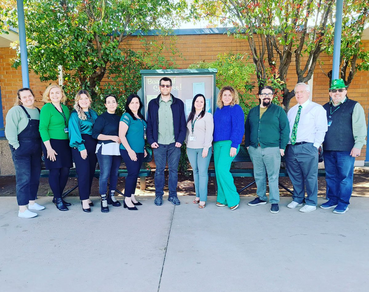 COA_middle's tweet photo. 💚🍀Green Spirit Day🍀💚@ COA Middle!
#coamsspiritday #coamiddle #coaschool #gcc_charters https://t.co/ten3VJj1A0