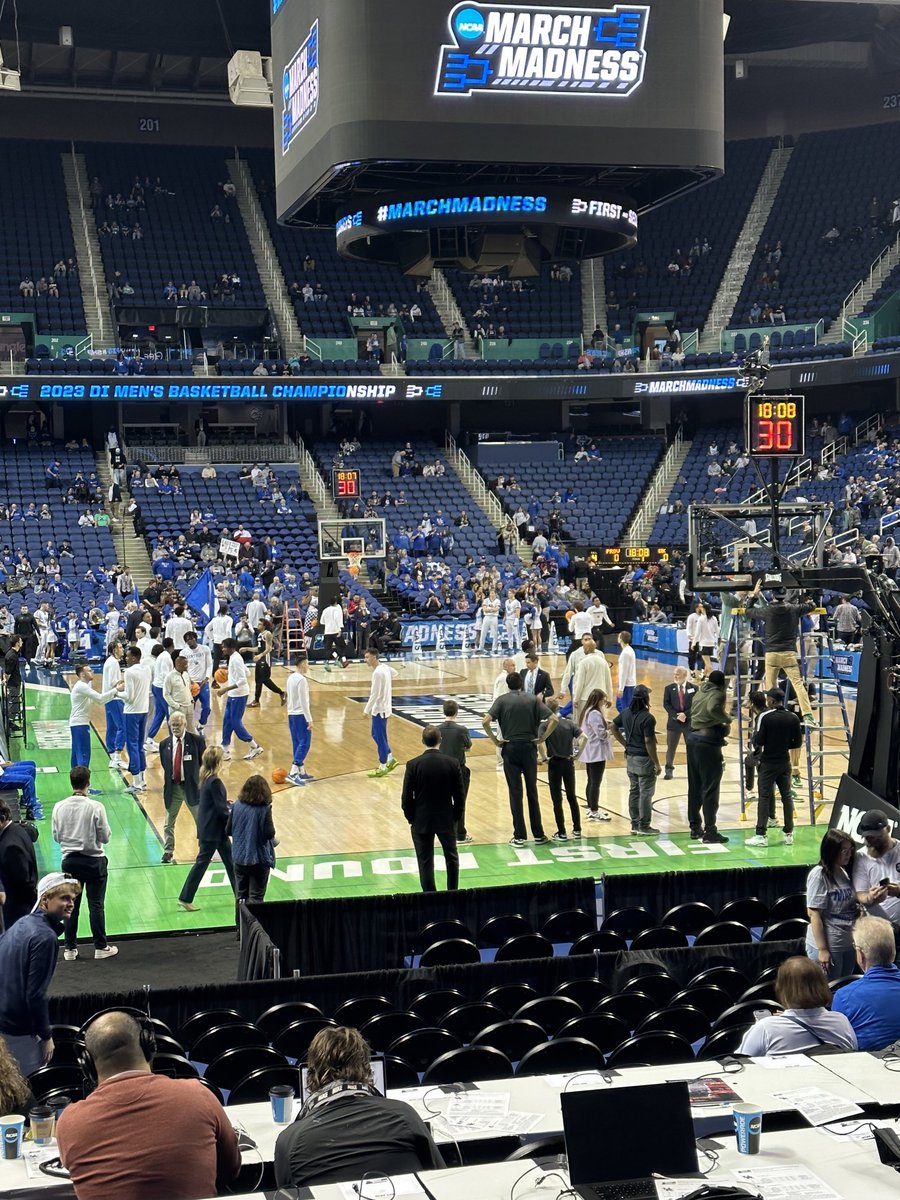 KySportsRadio's tweet photo. Providence is warming up

Kentucky isn’t able to bc of rim issues https://t.co/2zC3NBUbpA