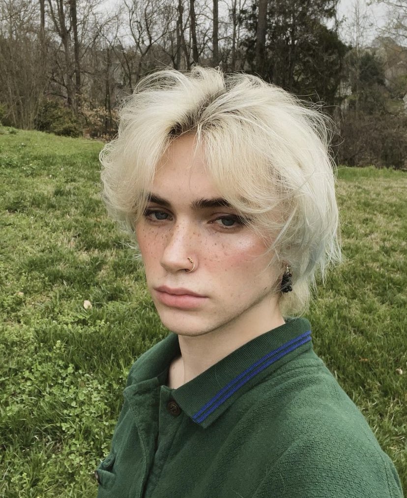 blazerexstark's tweet image. — blaze rex stark
—— blazerexstark.carrd.co 
——— temp pinned