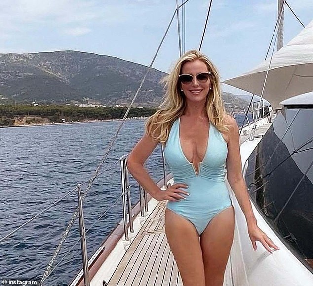 Britain_People's tweet image. MICHELLE MONE

Suella Braverman talked about millions in small boats 

Did she mean Michelle Mone’s yacht and £millions of OUR money? 

RETWEET to remind Baroness Mone to repay our money.