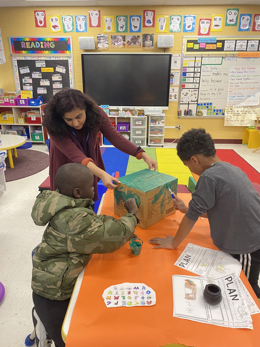 AustenGoodgion's tweet photo. This week we made Leprechaun traps to try and catch the leprechaun…. The kids worked with their table groups.  They made a plan and then built their traps…. @brijslater @ShauntelBaldwin @kurianaapwcsed1 https://t.co/MJizR3FGSM