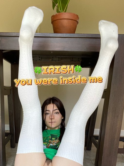 Happy saint patty&rsquo;s day ☺️ https://t.co/7LpRfWb6oY