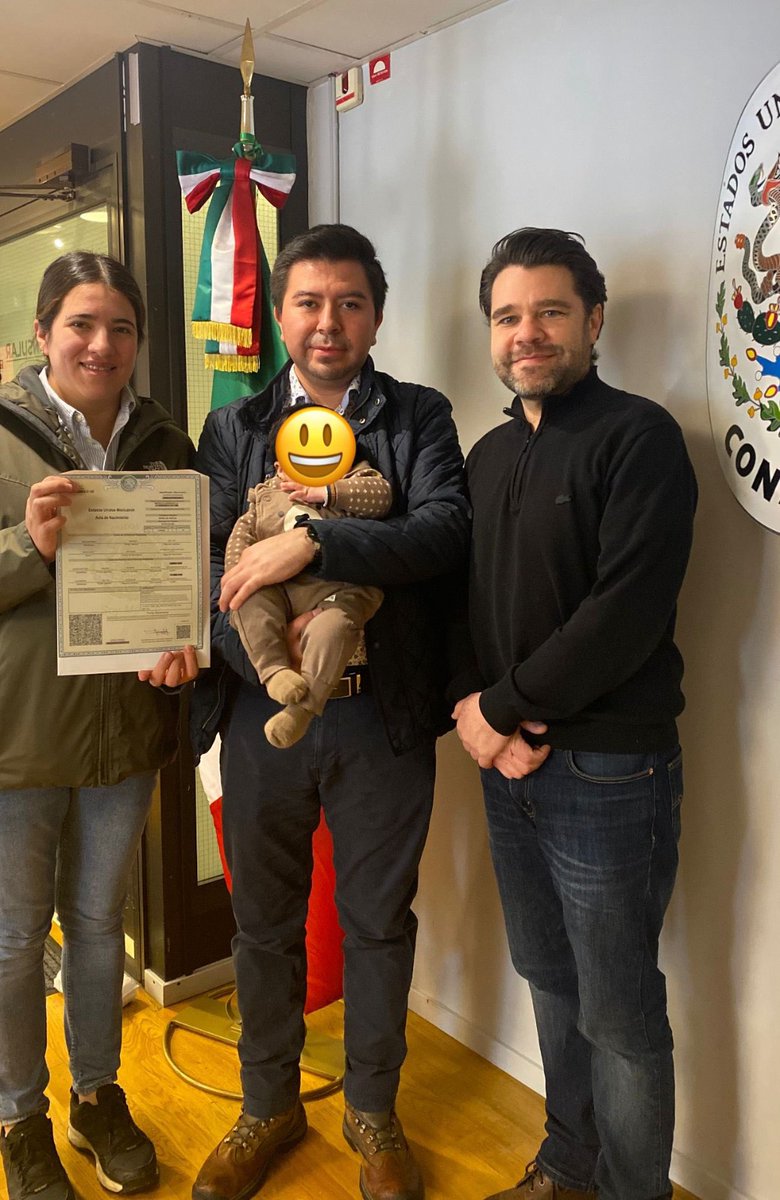 📸Esta semana, la <a href="/EmbaMexSue/">Embajada de México en Suecia</a> realizó una jornada sabatina para brindar atención y servicios consulares a connacionales que residen fuera de Estocolmo. 

Para más información sobre nuestros servicios, acércate al consulado o embajada de México más cercana.
🇲🇽🤝🇸🇪