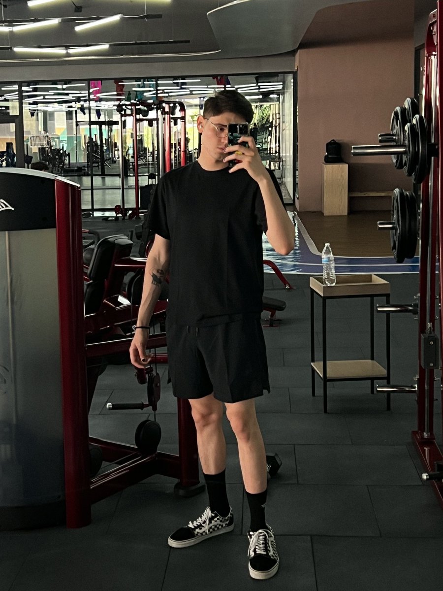 ElMariana🤙🏻 tweet media