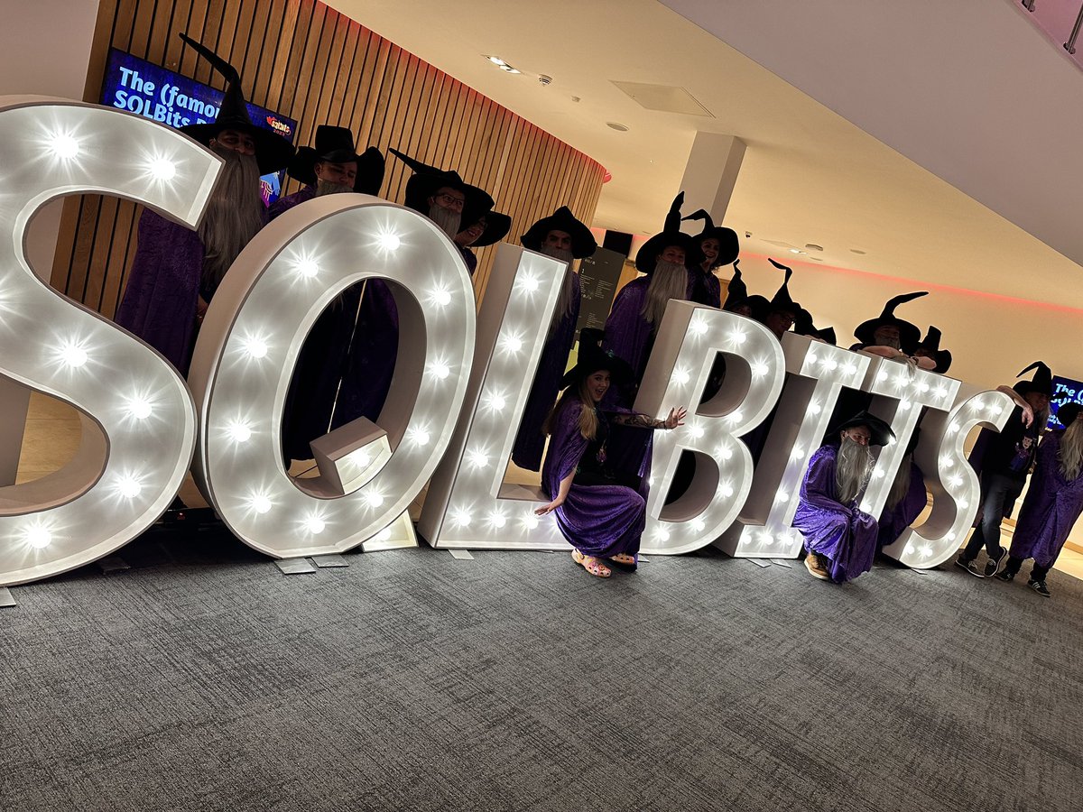 PurpleFrogSys's tweet image. The Purple Frog team had a great time at the @SQLBits party tonight! 🙌🏻 💜🐸 #sqlbits #sqlbits2023