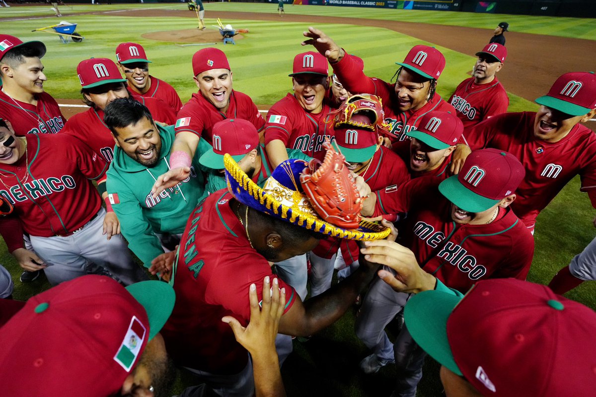 Shawn_Spradling's tweet photo. FOR THE FIRST TIME IN HISTORY, MEXICO HAS MADE IT TO THE WBC SEMIFINALS 🇲🇽 

They will face Japan on Monday for a chance to make it to the 2023 WBC final. https://t.co/k1jl9chz3b