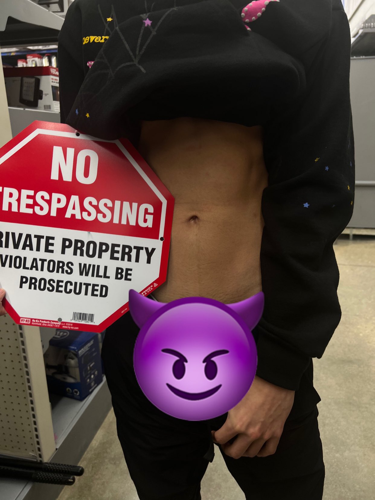 Ricky Flores (TOP 0.1% OF) on Twitter: dropped my only fans on St 