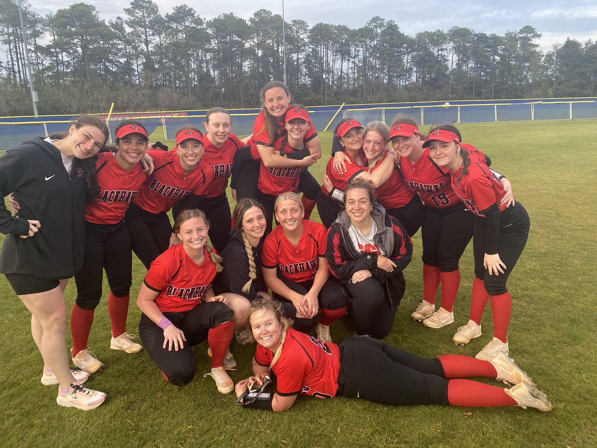 SCC Blackhawks Softball tweet media
