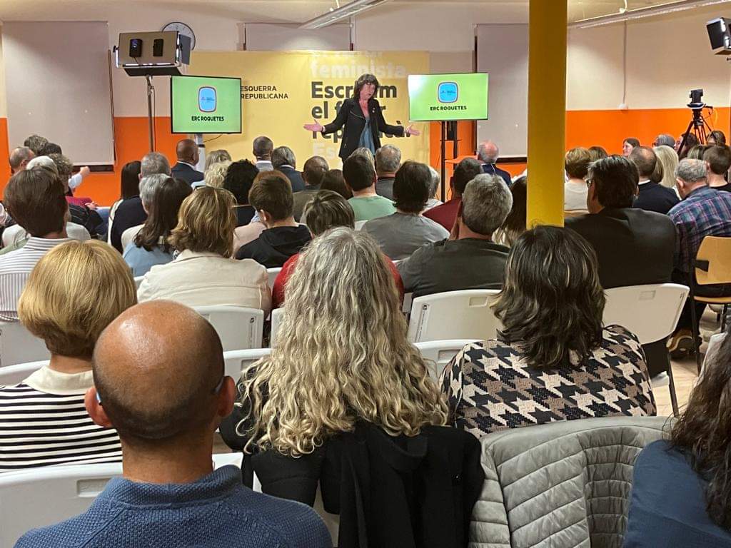 Gràcies a totes i tots els que m'heu acompanyat en l'acte de presentació com a candidat d'<a href="/ErcRoquetes/">ERC Roquetes</a> a les #municipals23. 
Gràcies <a href="/TeresaJorda/">Teresa Jordà</a> pel teu suport!
Seguim treballant per fer de #Roquetes la ciutat que totes i tots volem.
#útils
#iMAIGInatelFutur
#construïmloplegats