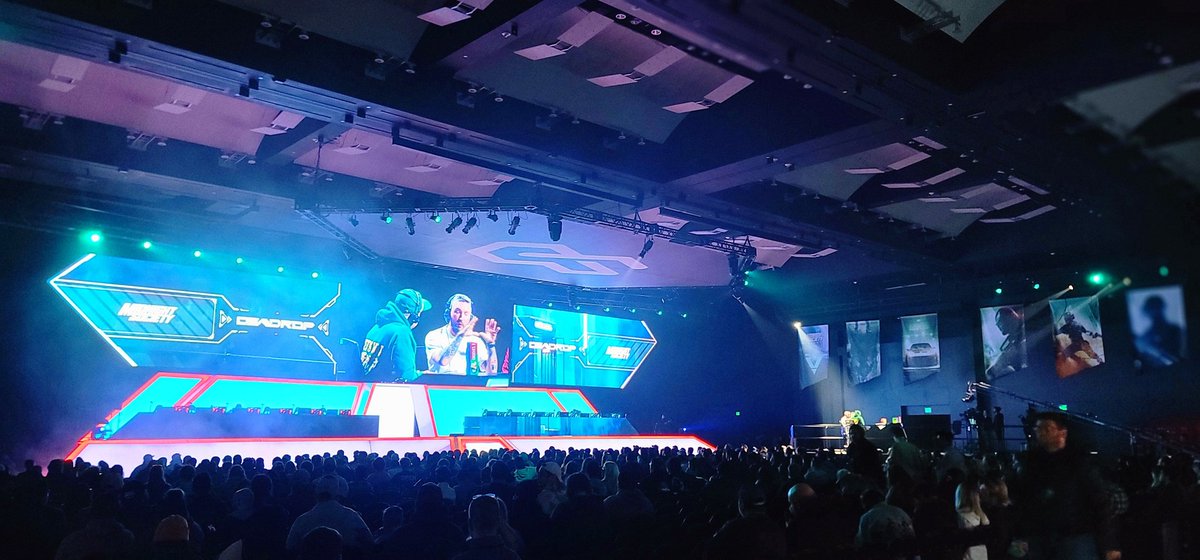 LANC3LOTx's tweet photo. For those that couldn't make it. Feel the magic, the creativity, the community, and the future of gaming radiate through your screen. #DEADROP #midnightsociety #vsm https://t.co/xIvE65v47Y