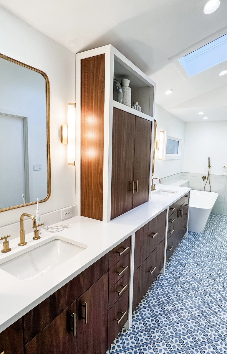 Lisa Gritton tweet media