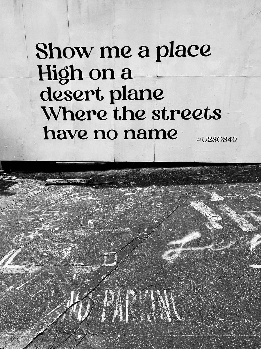 bkgarceau's tweet image. Off a street in Los Angeles #u2sos40 @U2