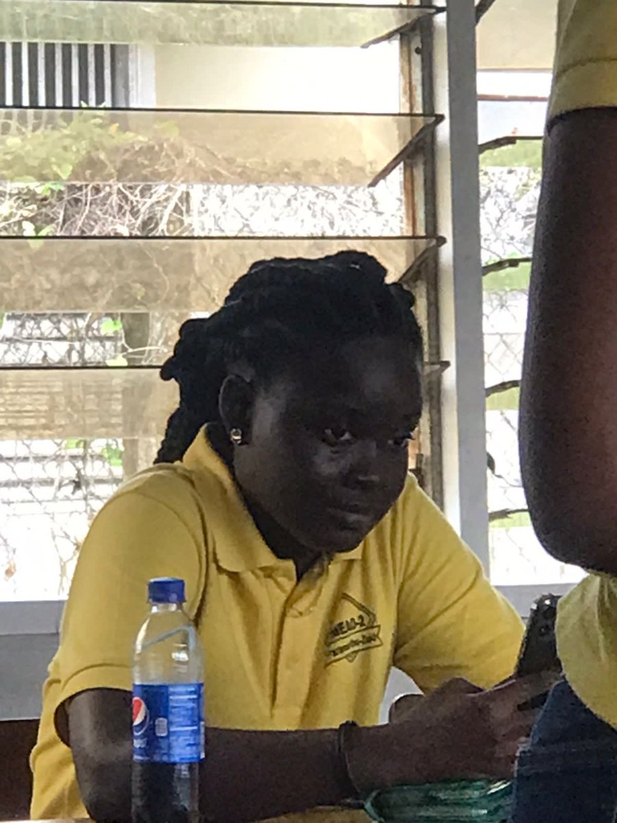 ikbenbauwssja's tweet photo. Nobody:
Me thinking hoe ik babe freaky bericht moet reageren https://t.co/lHm3cqjAKY