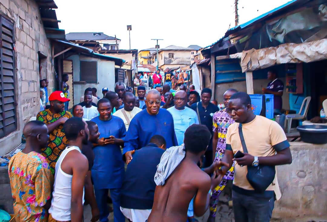 honfaleke's tweet photo. Yesterday, I had the privilege of going around Ojodu community and its environs to make sure our people are prepared for tomorrow's Gubernatorial and the State House of Assembly elections. https://t.co/RN4uDFbZNc